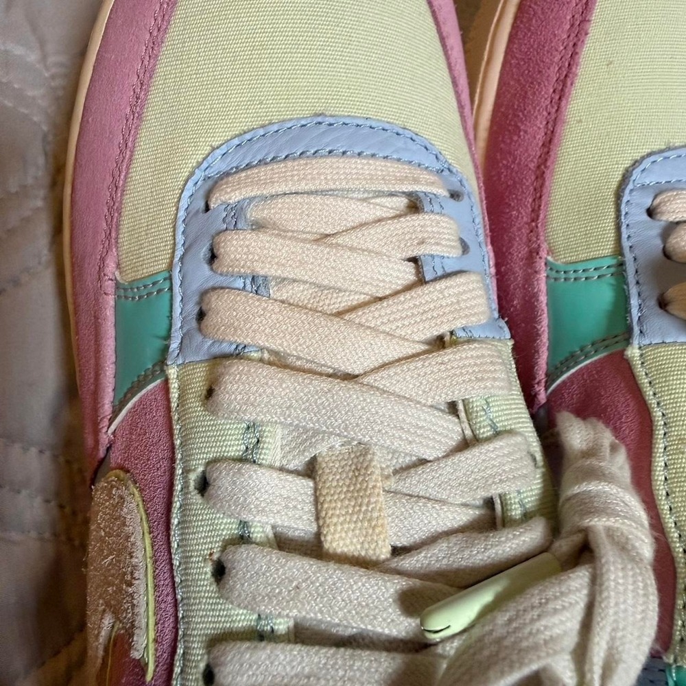 Rare Nike Air Force 1 '07 QS Easter Pastel Sneakers Size 7.5 - Picture 7 of 8
